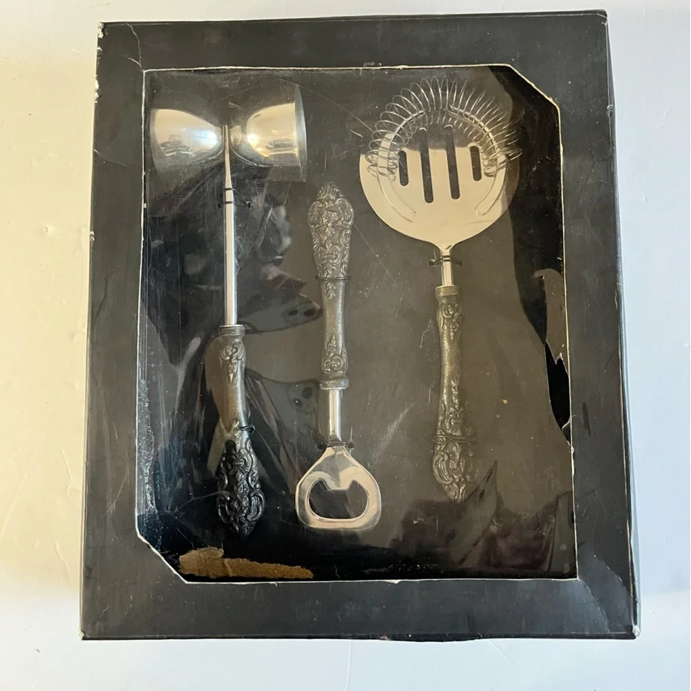 Cynthia Rowley 3-Piece Bar Tool Set - Jigger, Bottle Opener & Cocktail Strainer - Picture 3 of 9